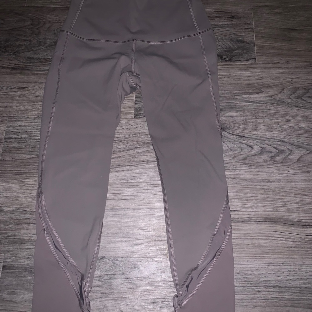 Lululemon Purple Crop Leggings